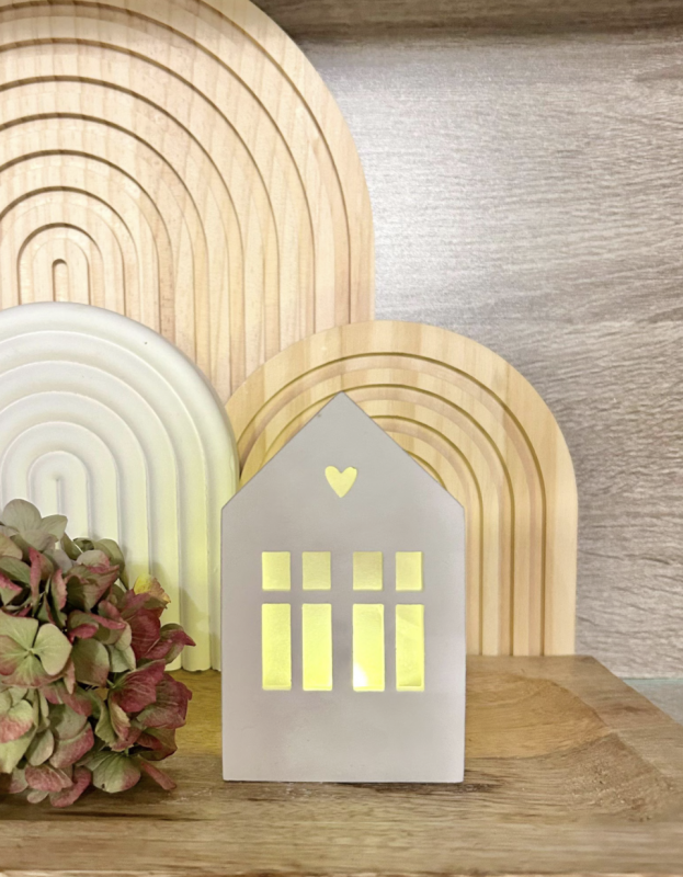 Lichterhaus mit Fenster & Herz groß 12,5 cm